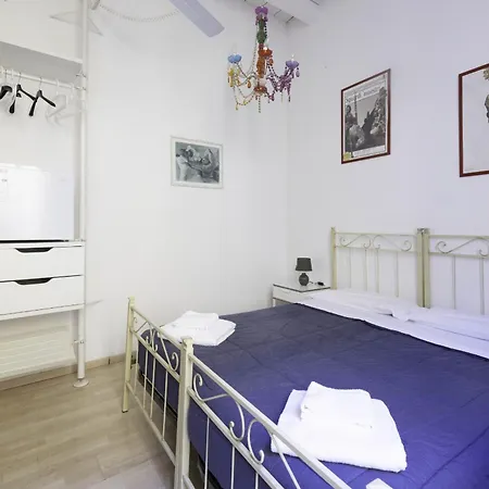 Nel Cuore Di A, By Short Holidays